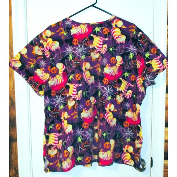 Disney Cheshire Cat Halloween V-Neck Crossover Scrub Top 3XL Purple Spiders Skul - Picture 5 of 5